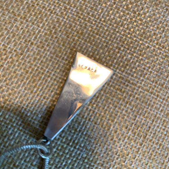 Vintage pendant alpaca sterling and abalone inlay on new sterling chain - Picture 5 of 5